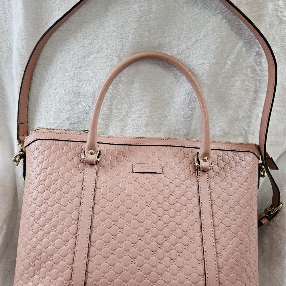 Gucci Medium Microguccissima Dome tote